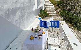 Serifos White